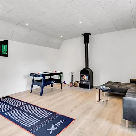 Wolter - 1-7km From The Sea By Interhome *