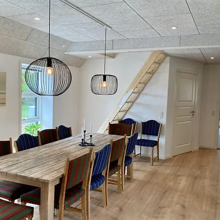 Сasa de vacaciones Wolter - 1-7km From The Sea By Interhome *